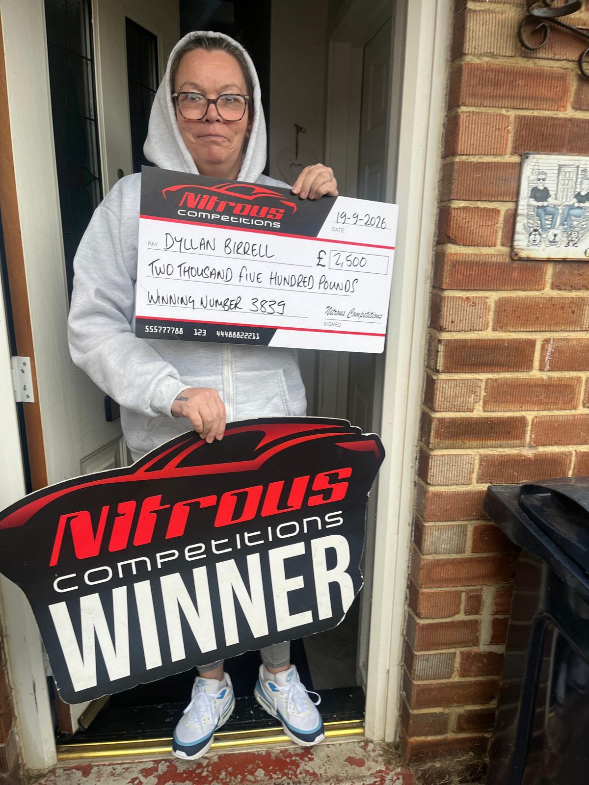 £2,500 Cash Prize — Draw 10